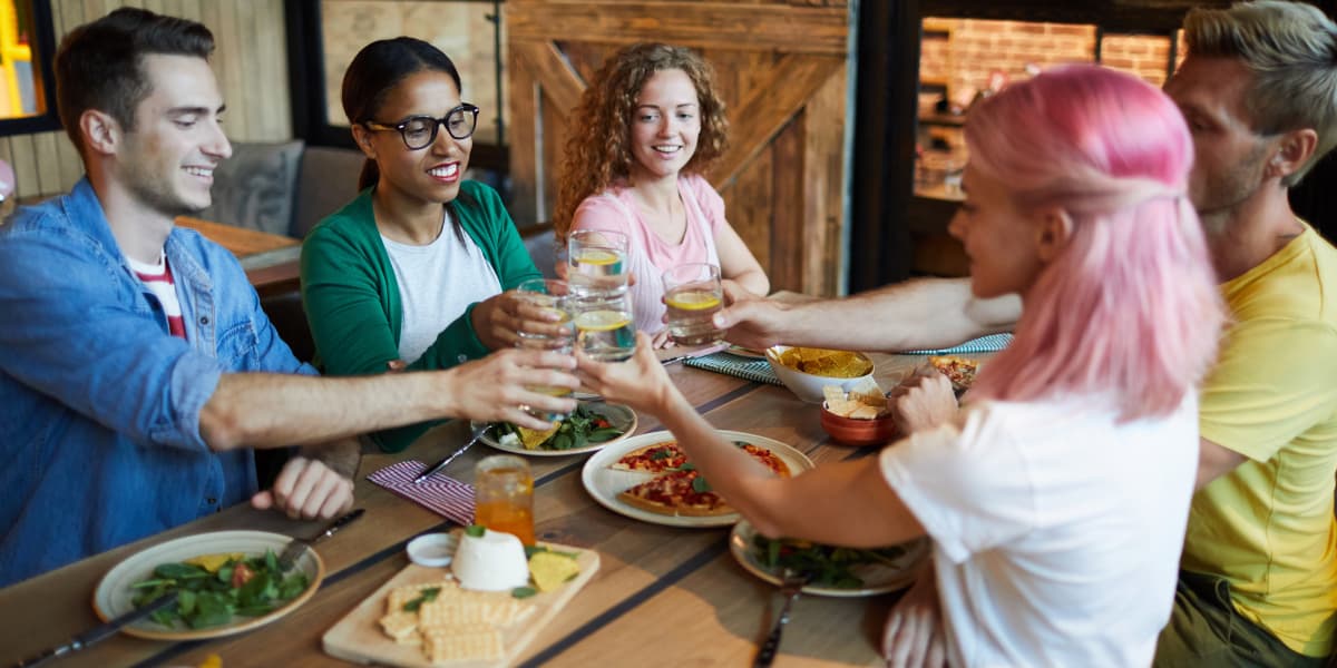 Budget Food Tour in Bahrain? Rent the Haval Jolion and Drive to Every Must-Try Spot